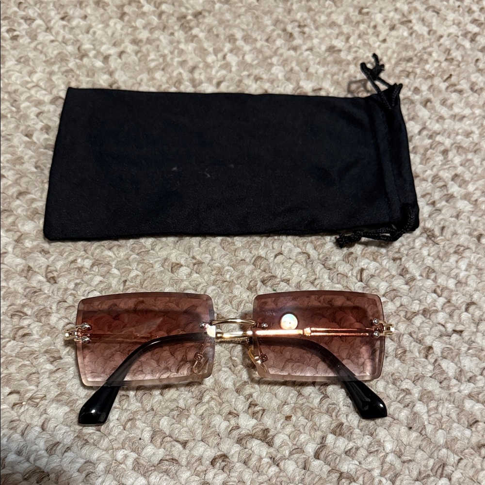 Amazon Pink Rectangular Sunglasses - Picture 2 of 2